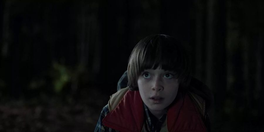 Очень странные дела 1 сезон 1 серия